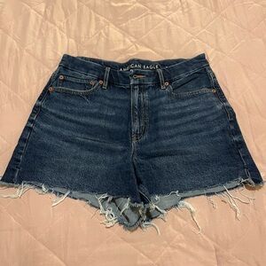 dark wash shorts 🌊✨